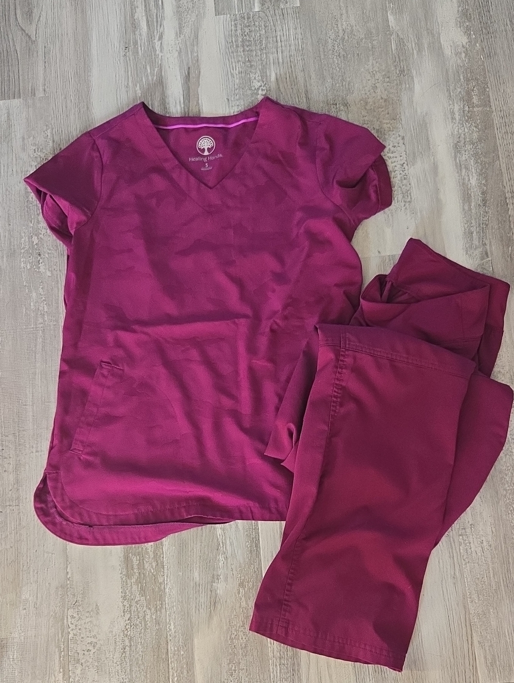 Healing Hands Camo Women's Scrub Set